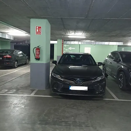 Apartment Apto Gran Capitan Center I - Parking Cordoba